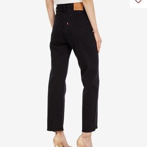 LEVIS Ribcage Straight Ankle in Black